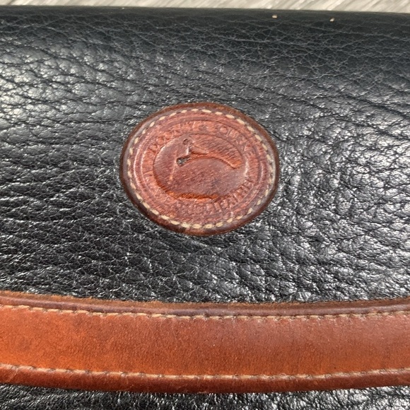Dooney & Bourke Vintage Black Pebbled Leather w/Brown Leather Trim Coin Purse - Picture 2 of 14